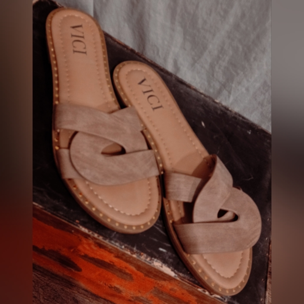 Vici Brianne Twisted Faux Leather Sandal